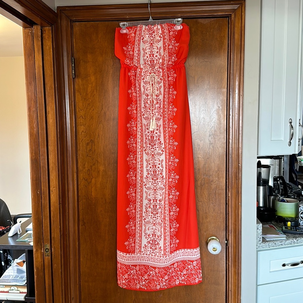 Lush strapless summer maxi dress